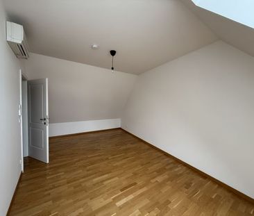 KREMS-Zentrum, 3-Zimmer Dachgeschosswohnung mit Lift und Klima-Anlage - Foto 1