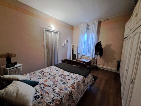 Location Appartement 4 pièces 89m² - Photo 3