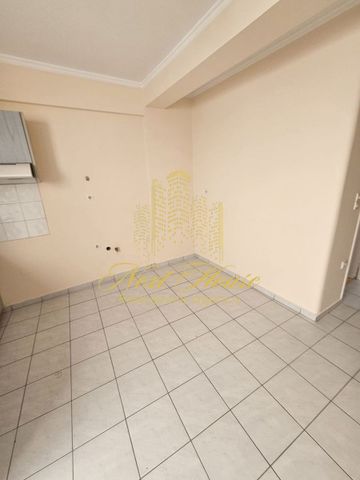 Studio/Γκαρσονιέρα για ενοικίαση Αγία Σοφία (Πάτρα) - Photo 3
