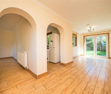 3 bedroom semi-detached house to rent - Photo 1