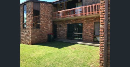 Neat & Tidy Two Bedroom Unit in North Tamworth - Photo 3