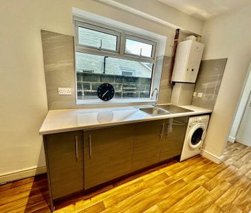 4 bedroom terraced house to rent - Photo 5