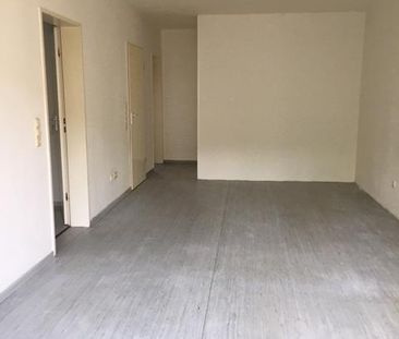 kleine Wohnung mit WBS für 2! - Photo 1