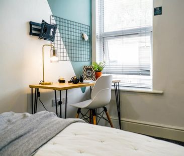 1 bedroom in a house share to rent - Photo 1