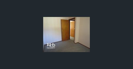 CONVENIENT LIVING - Photo 5