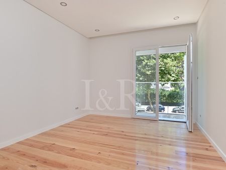 Apartamento T4 em Lisboa - Photo 4