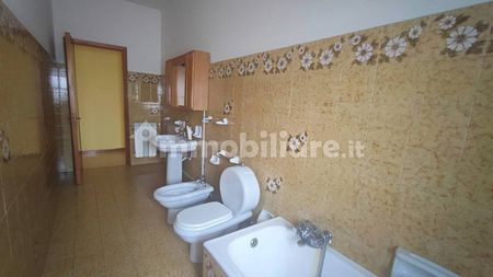 Appartamento buono stato, secondo piano, Centro, Belpasso - Photo 4