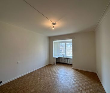 Te Huur 3 slaapkamers Oostende Karel Janssenslaan 29 - Photo 2