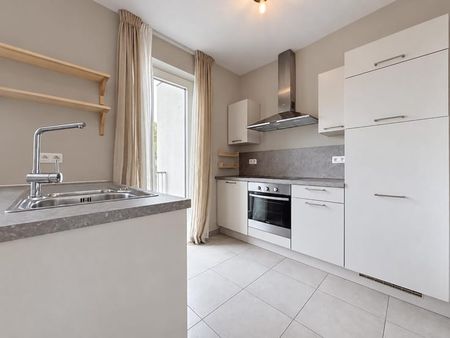 Appartement te huur - foto 5