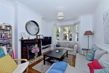 3 bedroom terraced house to rent - Photo 5