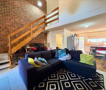 Conveniently Located between the City & Sea - Photo 5