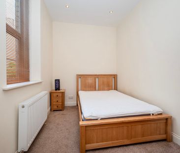 Ground Floor Right, 62 Broomhill Road, AB10 6HT, Aberdeen - Photo 3