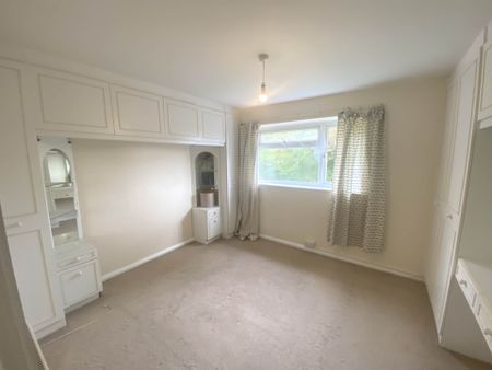 Price £1,525 pcm - Available Now - Unfurnished - Photo 5