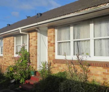Two Bedroom Unit in Papatoetoe - Photo 4
