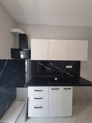 Διαμέρισμα για ενοικίαση Ρήγα Φεραίου (Συκιές) - Photo 1