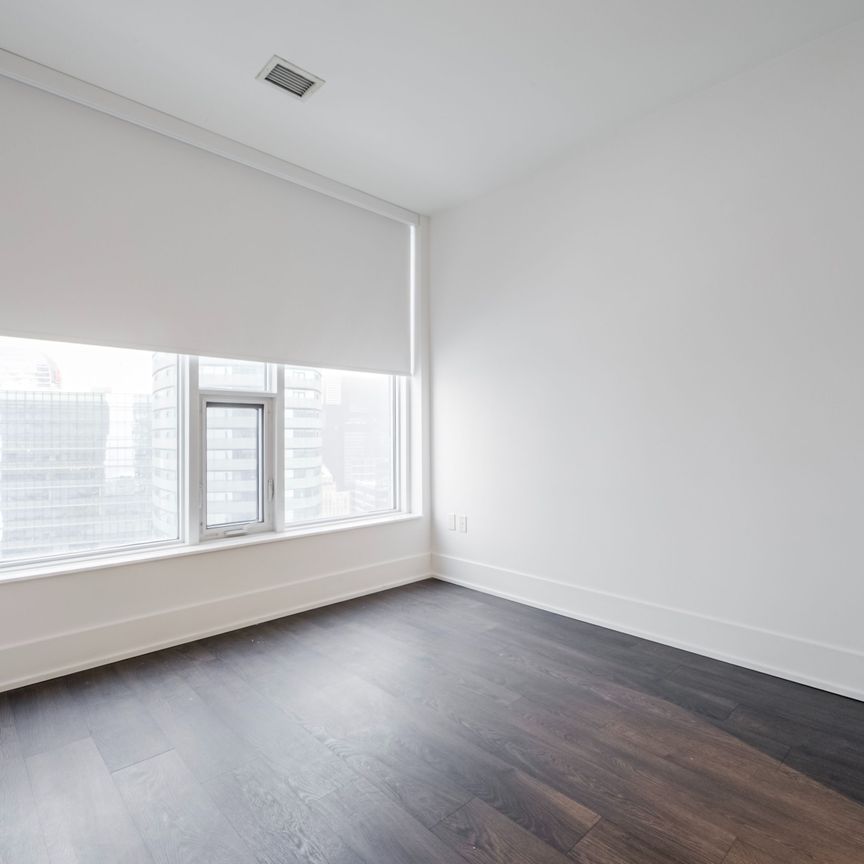 For Lease - 10 York Street Unit# 4913, Toronto, Ontario - Photo 1