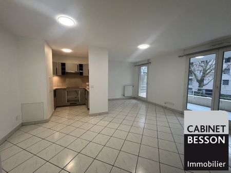 Location Appartement 3 pièces 67m² GRENOBLE 38000 - Photo 3