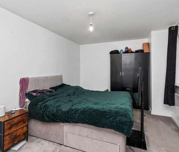 Lingwell Park, Widnes, WA8 - Photo 4