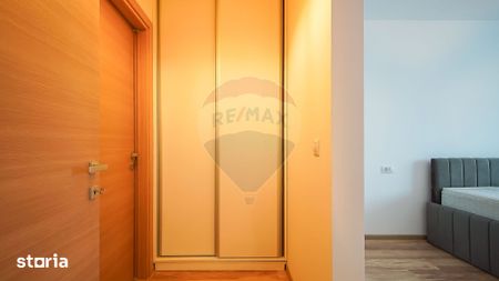 Apartament cu 3 camere, prima închiriere, în zona Tractorul - Fotografie 5