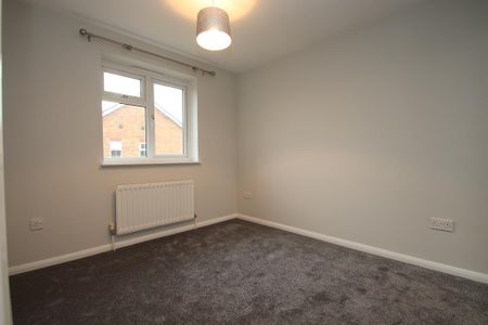4 bedroom detached house to rent - Photo 5