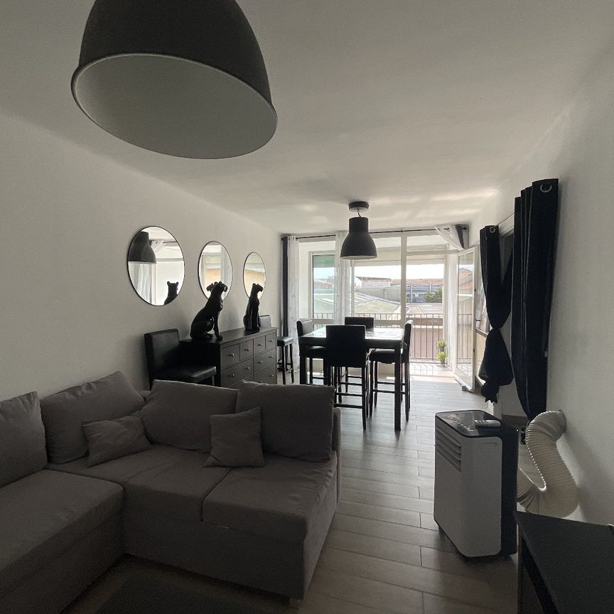 Location Appartement 4 pièces 89m² SETE 34200 - Photo 1