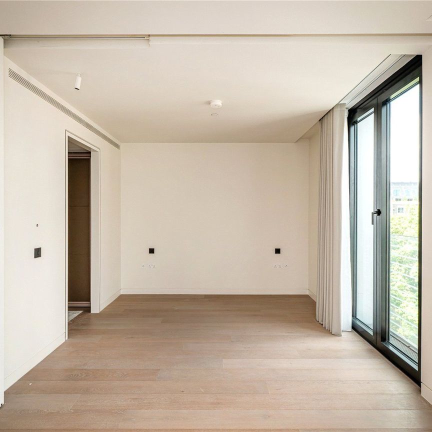 Hanover Square, W1S - Photo 1