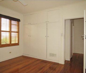 South Yarra - Photo 4