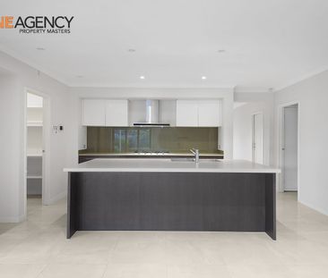 Immaculately Presented 4 Bedroom House in Craigieburn!! - Photo 3