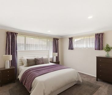 Four bedroom home! - Photo 2