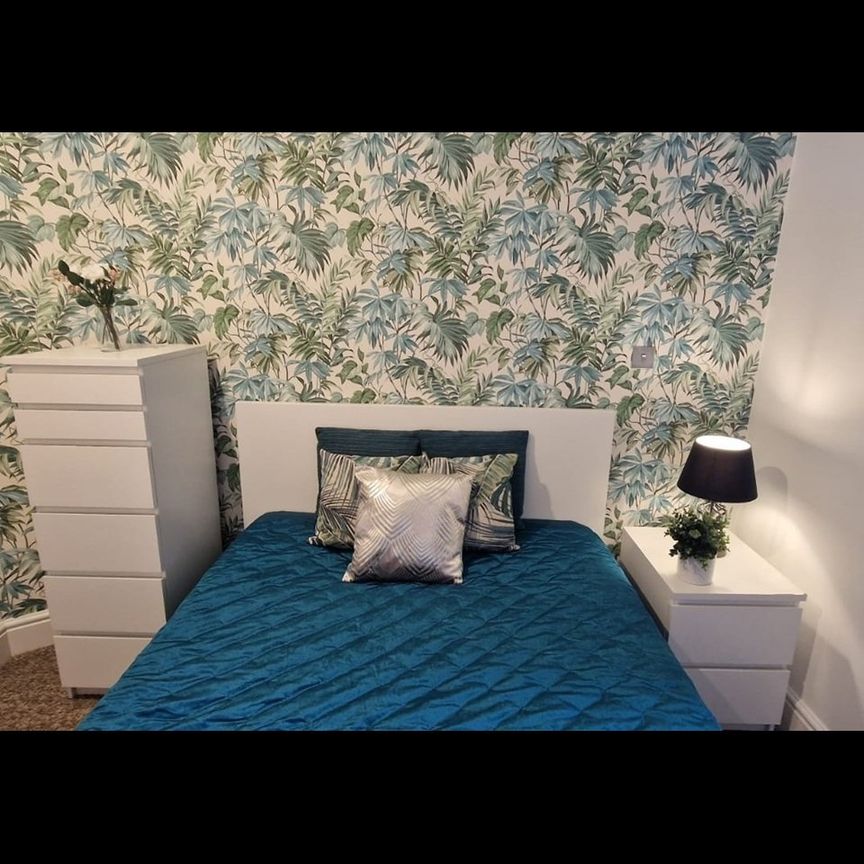 Room in a Shared House, Hollis Road, CV3 - Photo 1
