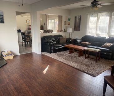 For Lease - 271 George Drive, Kawartha Lakes, Ontario - Photo 2