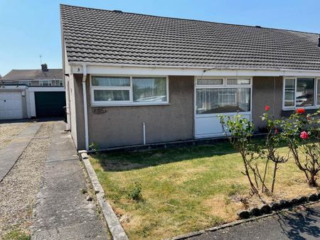 2 bedroom semi-detached bungalow to rent - Photo 2
