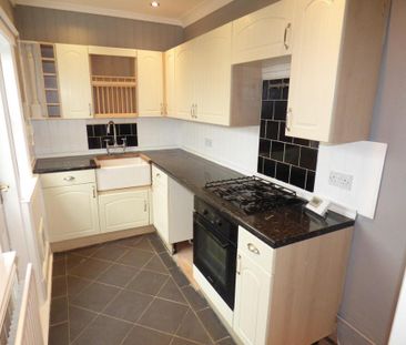 2 bedroom terraced house to rent - Photo 5