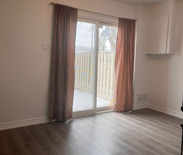 For Lease - 333 Meadows Boulevard Unit# 9, Mississauga, Ontario - Photo 2