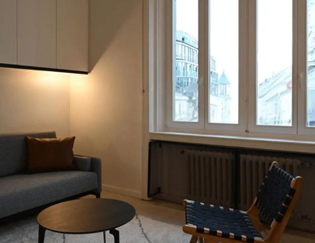 Anspruchsvolle, frisch renovierte Wohnung im Herzen der Innenstadt – am neu gestalteten Szervita-Platz. - Foto 1