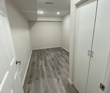 For Lease - 142 Maguire Road Unit# BASEMENT, Newmarket, Ontario - Photo 6
