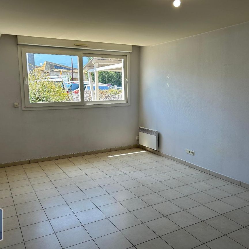 Location Appartement 1 pièce 27m² EYBENS 38320 - Photo 1