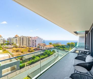 2 room luxury Flat for rent in Funchal, Portugal - Photo 6