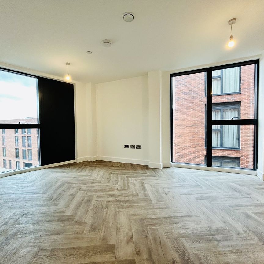 Castleward Boulevard, Derby - Photo 1