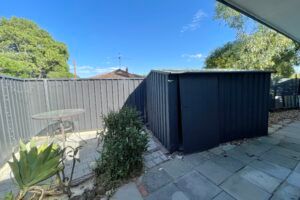 Spacious 3 x 1 Home - 6 month lease only - Photo 3