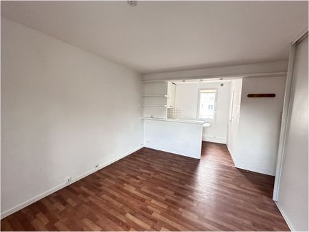 1 Pièce bis Centre ville – - Photo 5