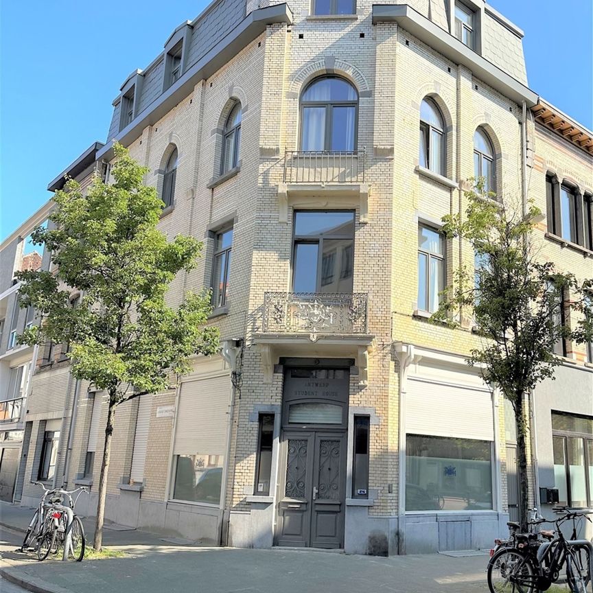 Gemeubelde studentenkamer op een bruisende locatie in Antwerpen - Photo 1