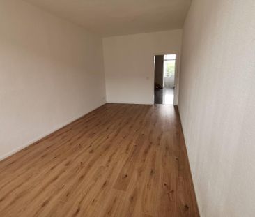 Moderne Maisonette-Wohnung mit Balkon in zentraler Lage! - Photo 2