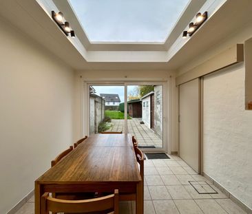 Karaktervolle woning met 3 slaapkamers te Pittem! - Foto 4