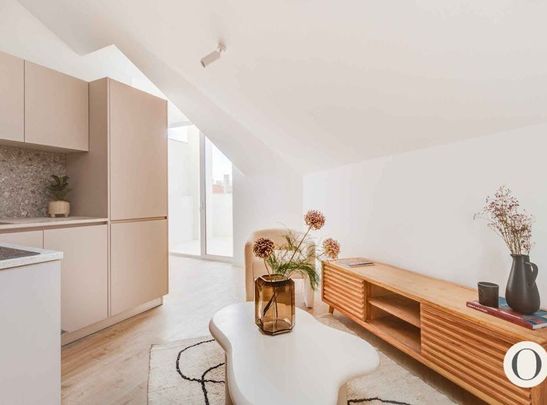 Calçada dos Barbadinhos, Lisbon, Lisbon 1170 - Photo 1