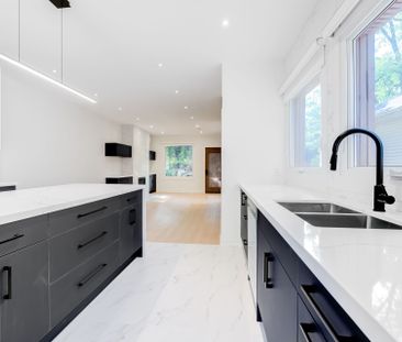 For Lease - 11A Condor Avenue, Toronto, Ontario - Photo 2