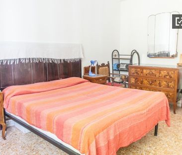 rome, Lazio 00136 - Photo 6