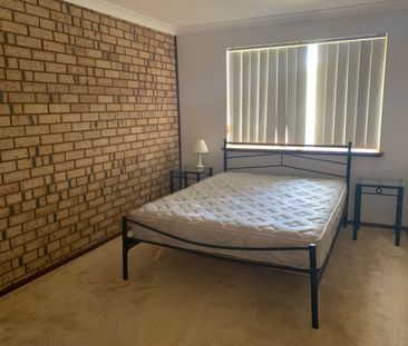 FURNISHED UNIT IN A QUIET LOCATION! - Photo 3