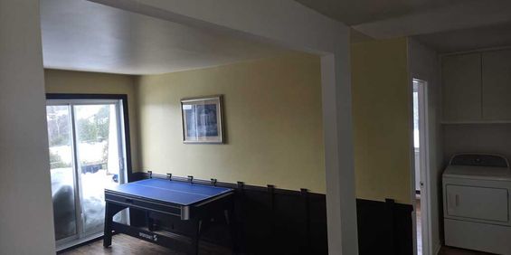 Grand 5 1/2 LIBRE AU 3E PARKING, WIFI ++ - Photo 3