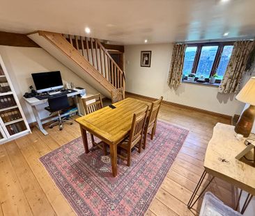 3 bedroom barn conversion to rent - Photo 3